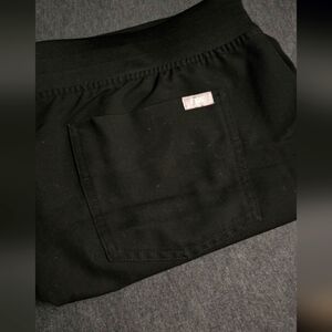 Figs Zamora Black LP